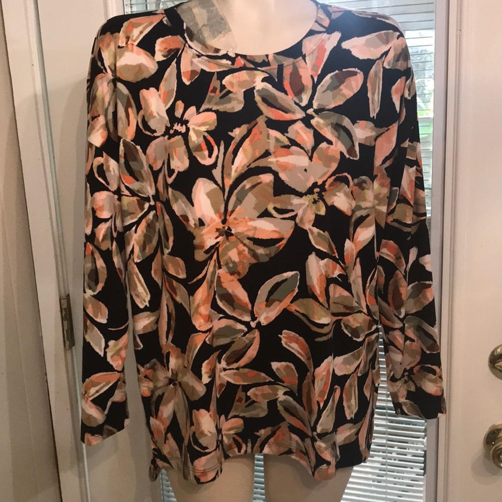 Tribal Printed Crew neck Top
